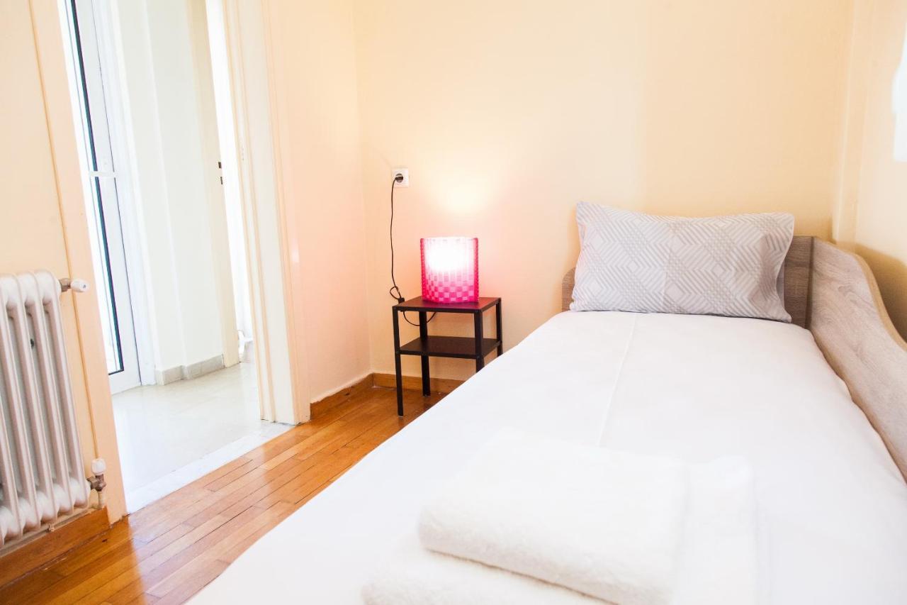 Bright Apt. With Lovely View In Lycabettus! Athens Exterior photo